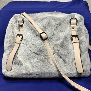 NWOT - Gray Faux Fur multiway bag